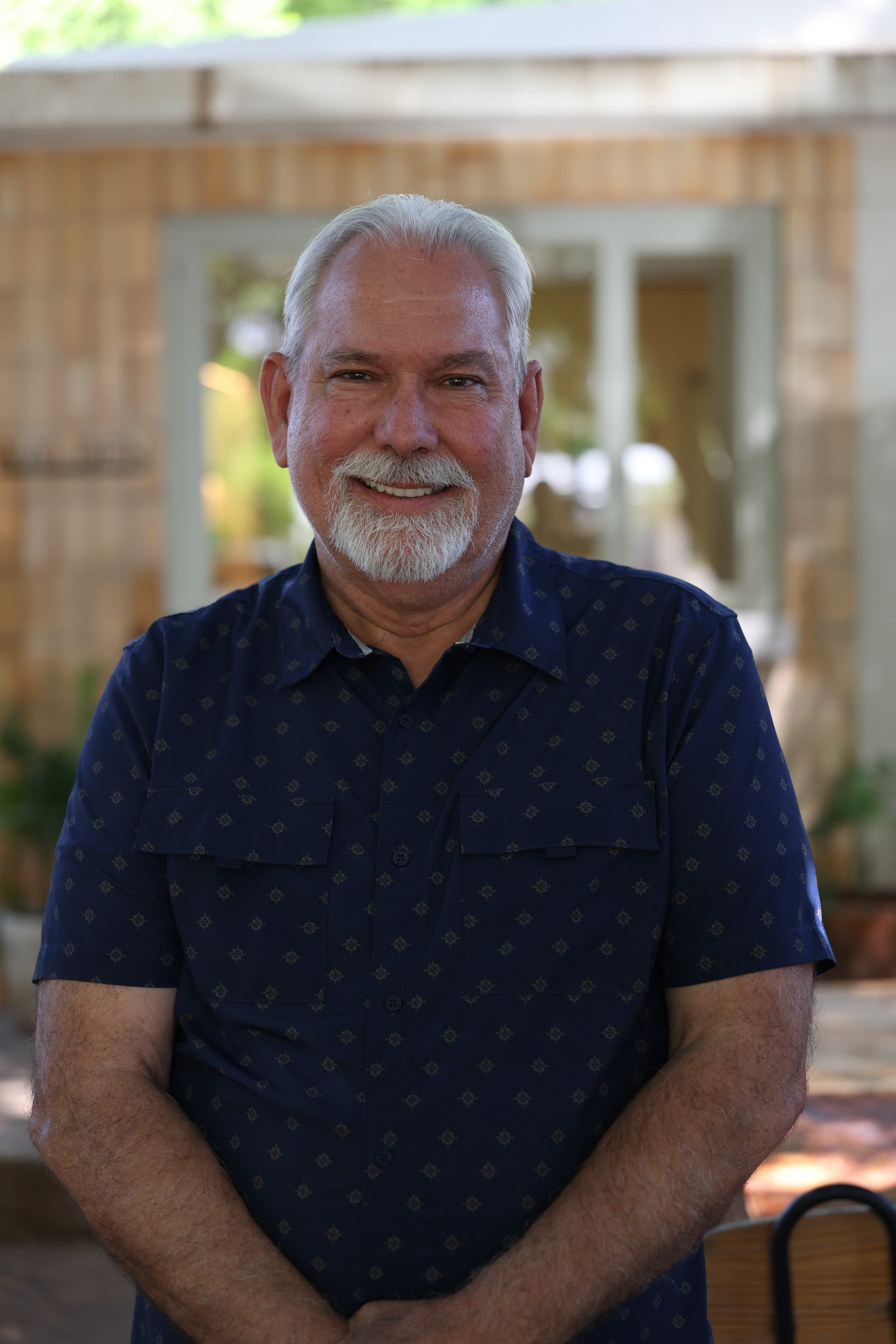 Dr. Fernando Armendáriz Rebling — Family Consultant